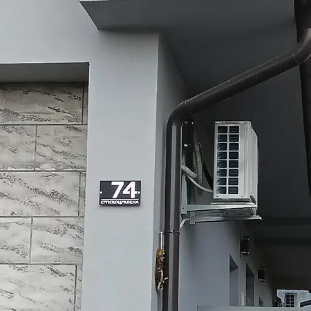 Aaapartmani Indjija Apartament